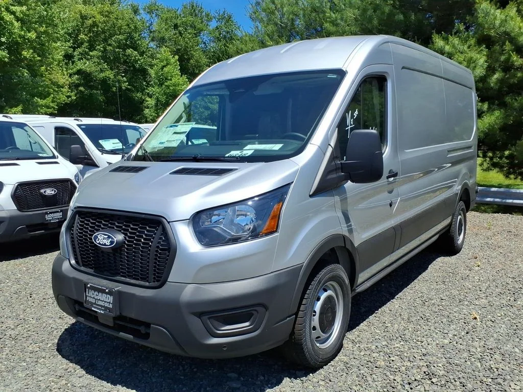 New 2026 Ingot Silver Metallic Ford Cargo Van image 2