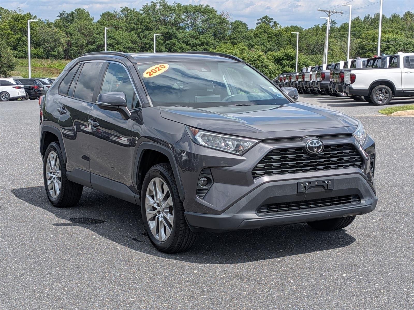 Used 2020 Magnetic Gray Metallic TOYOTA  image 3