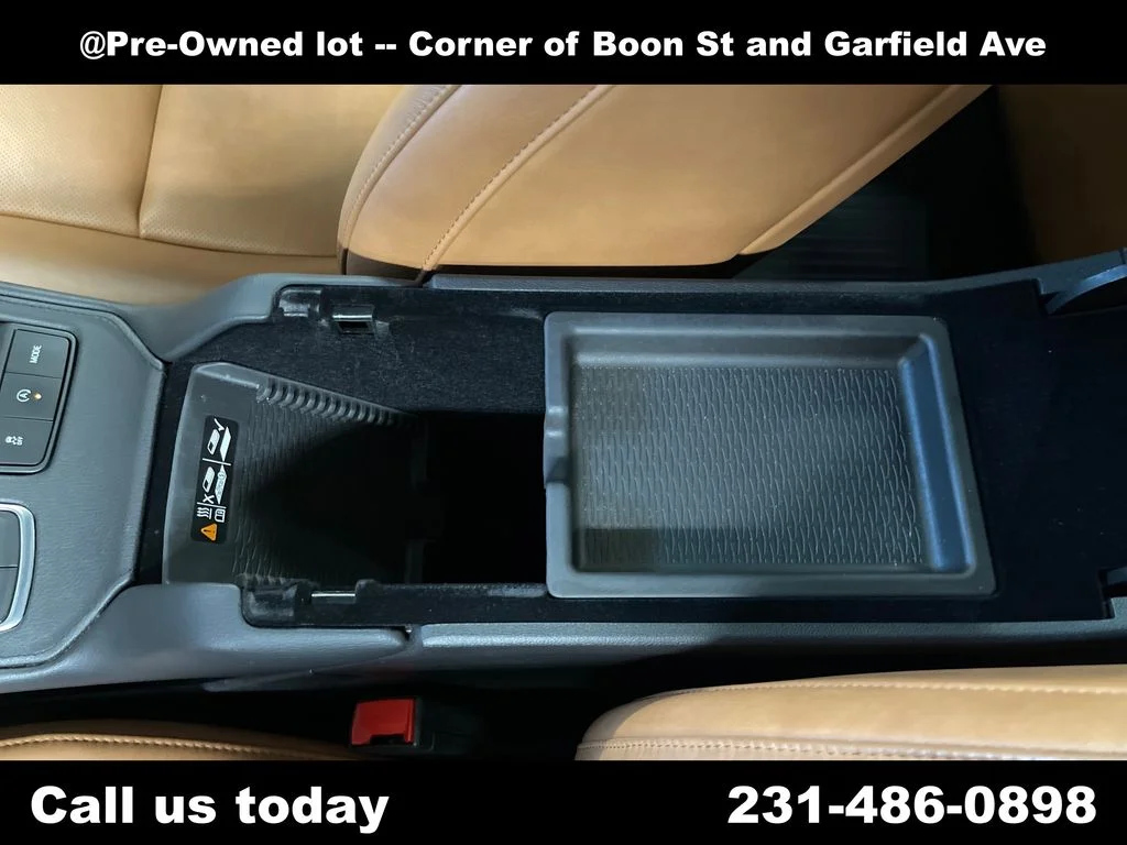 Used 2019 Gray Cadillac Premium Luxury image 28