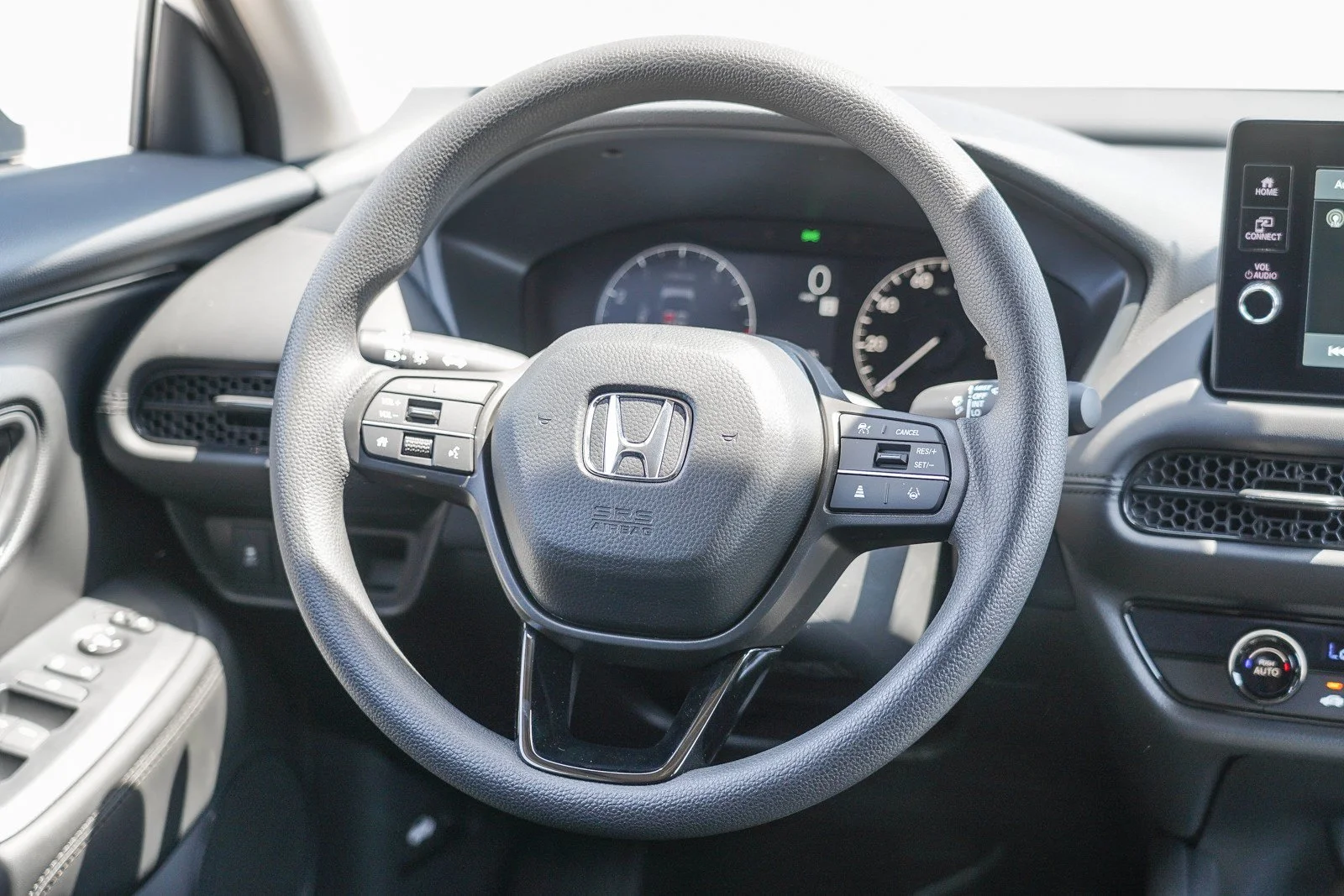 New 2027 Modern Steel Metallic Honda LX image 17