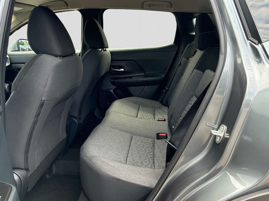 Used 2025 Gray Nissan SV image 14
