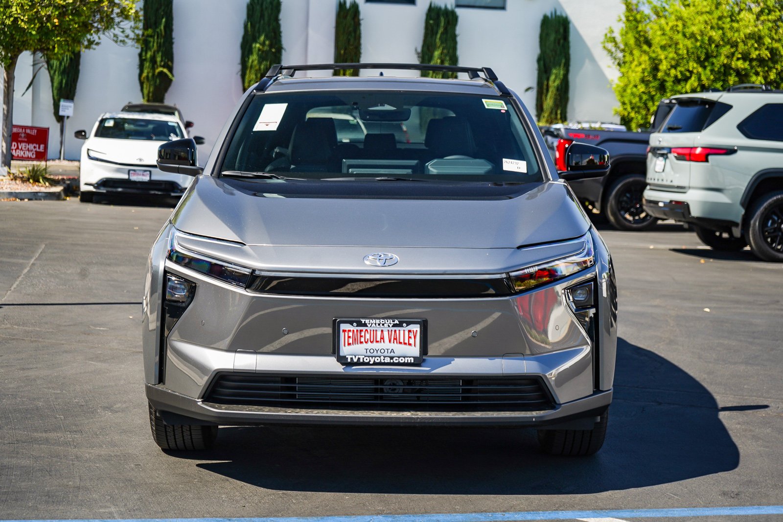 New 2026 Heavy Metal <sup>1</sup> Toyota  XLE image 2