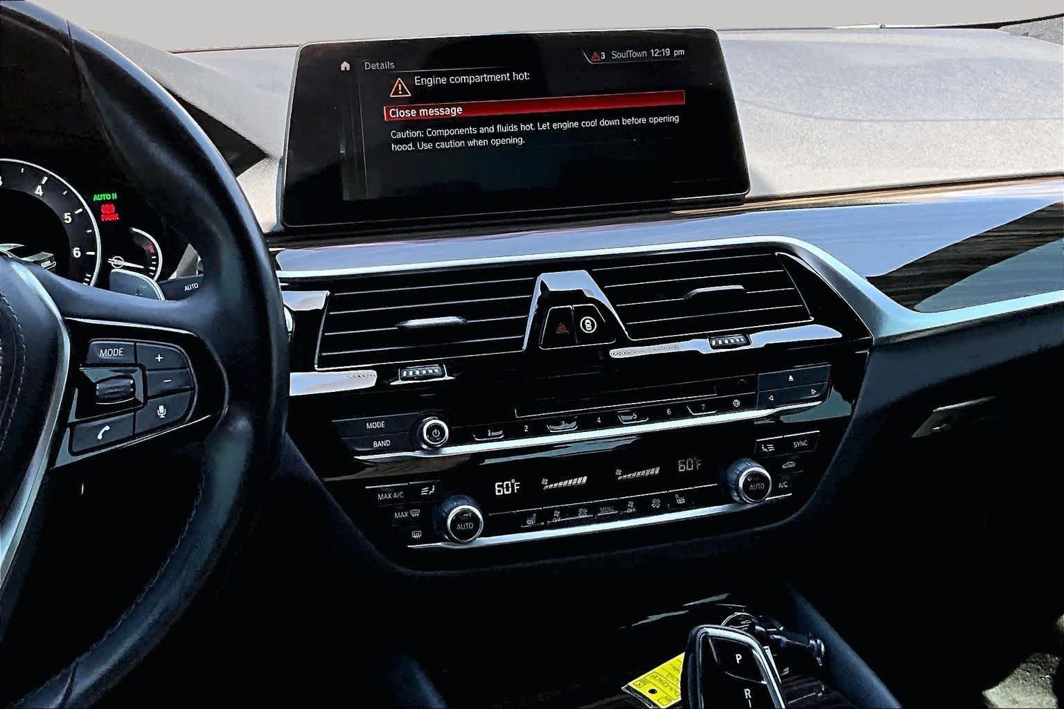 Used 2019 Black Sapphire Metallic BMW 530i image 9