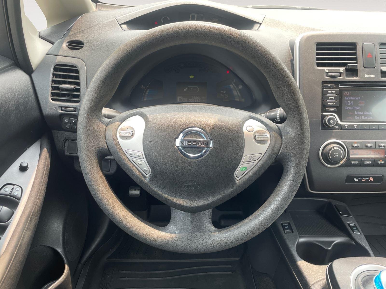 Used 2016 Pearl White Nissan S image 12