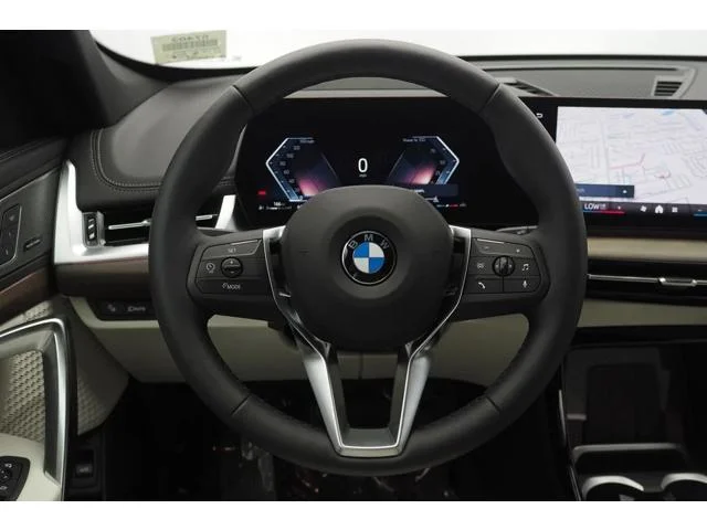 New 2027 Mineral White Metallic BMW xDrive28i image 12
