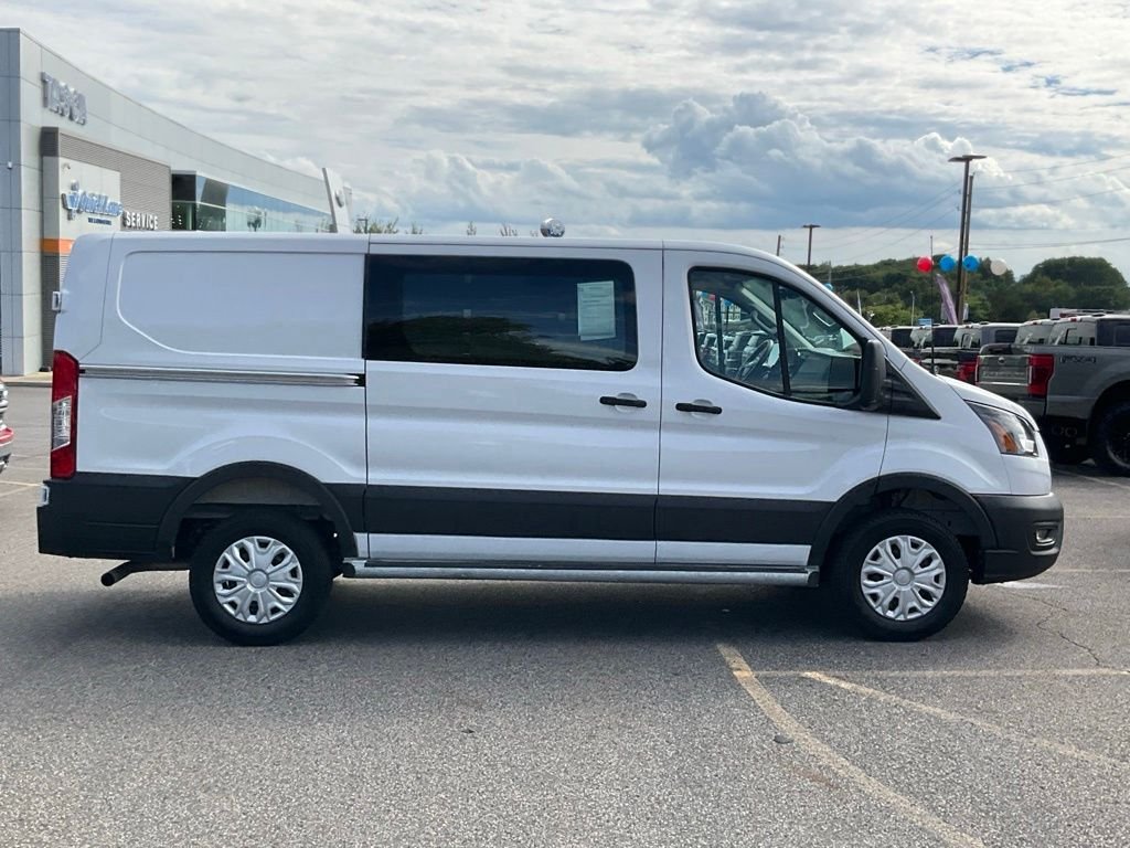 Certified Used 2025 Oxford White Ford Base image 18