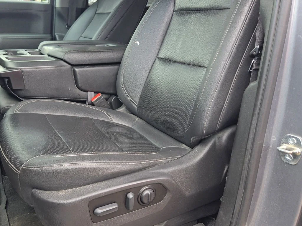 Used 2022 Gray GMC SLT image 20