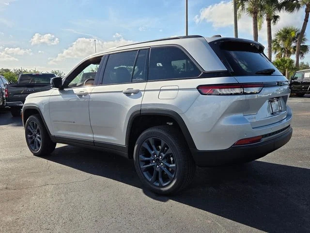 New 2026 Silver Zynith Jeep 85th Anniversary Edition image 6
