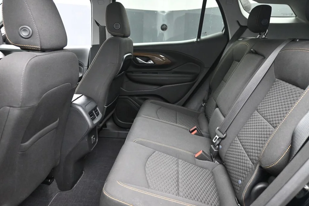 Used 2020 Black GMC SLE image 12