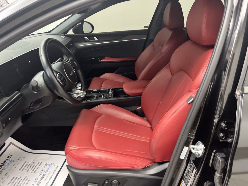 Used 2025 Black Kia GT-Line image 12