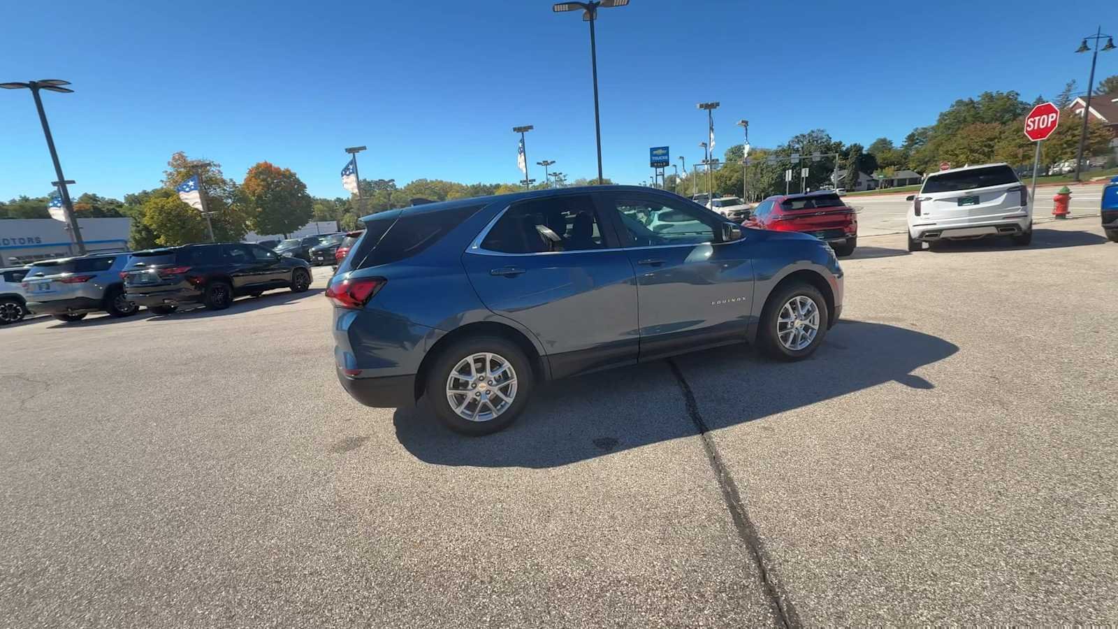 2024 Chevrolet Equinox LT - Photo 8