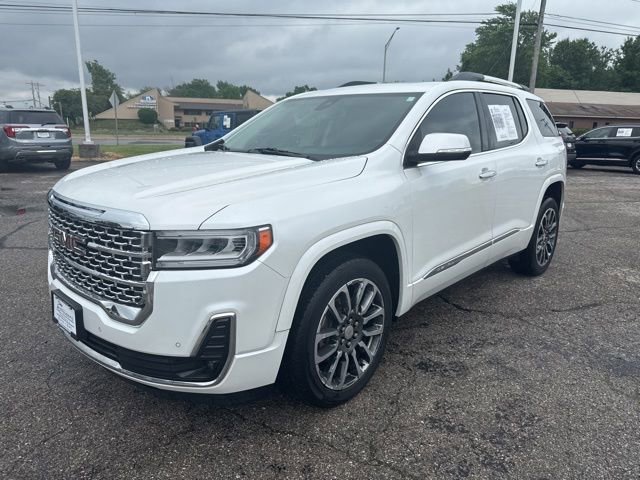 2020 GMC Acadia Denali FWD's photo