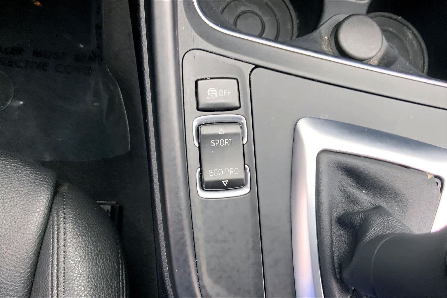 Used 2018 Jet Black BMW 330i image 32