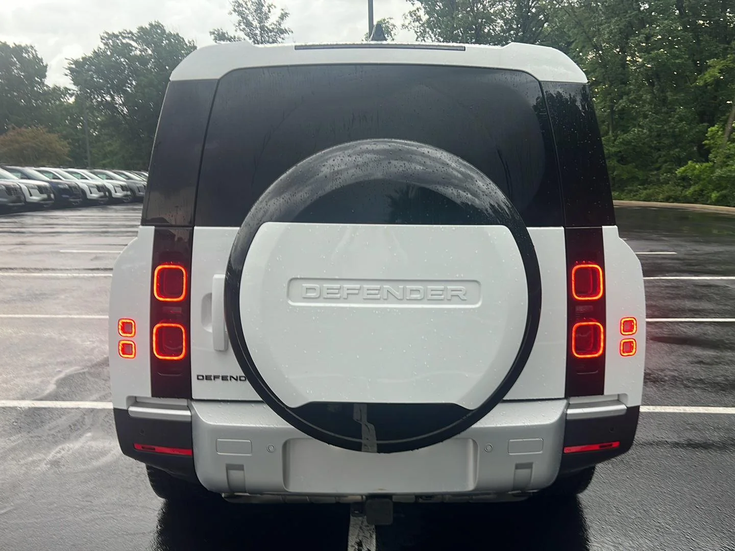 Used 2025  Land Rover 130 S image 4