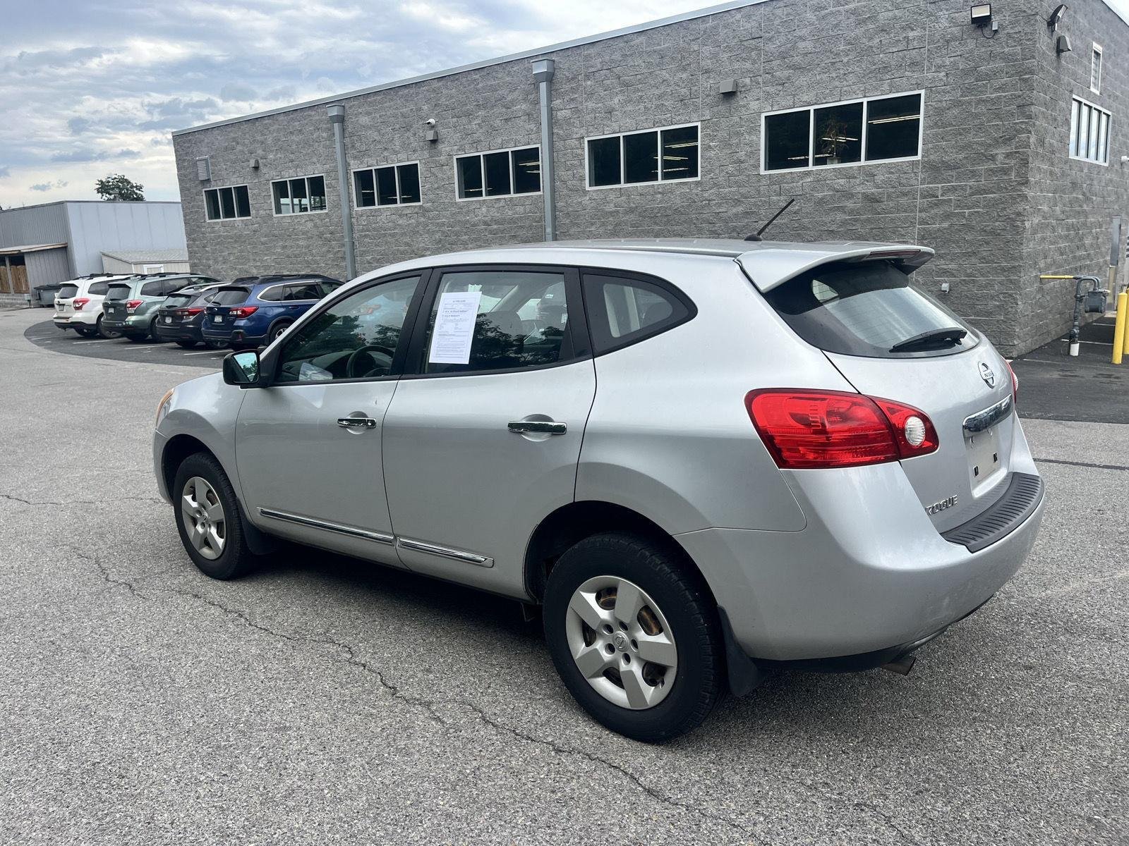 Used 2012 Brilliant Silver Nissan S image 5