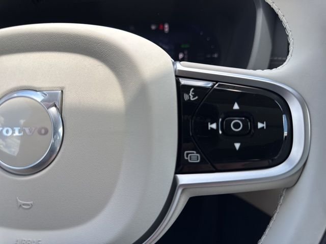 2026 Volvo XC60 Ultra - Photo 18