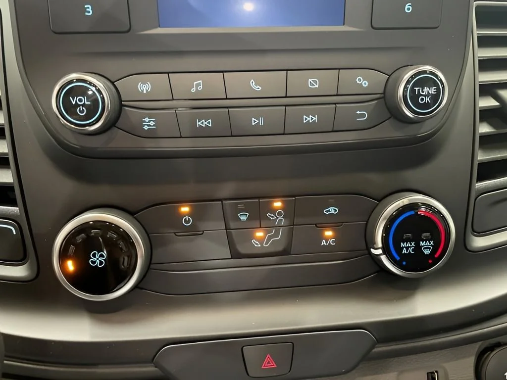 2025 Ford Transit Van Base - Photo 11