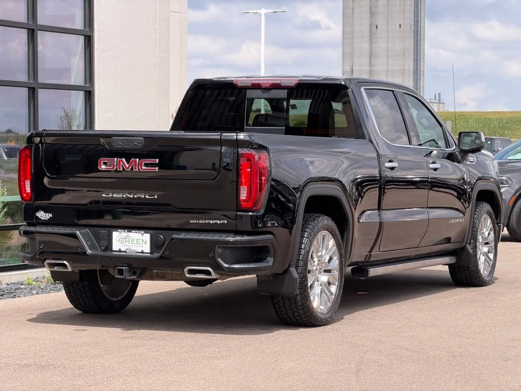 Used 2020 Black GMC Denali image 5
