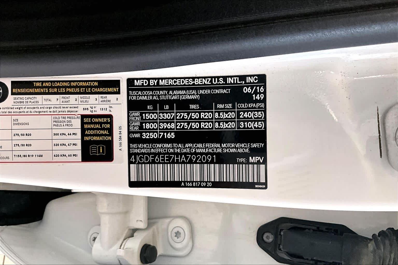Used 2017 Polar White Mercedes-Benz GLS 450 image 31