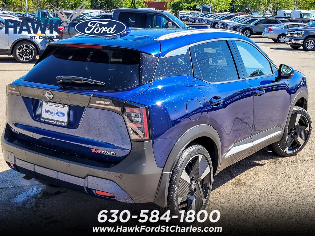 Used 2025 Deep Blue Pearl Nissan SR image 7