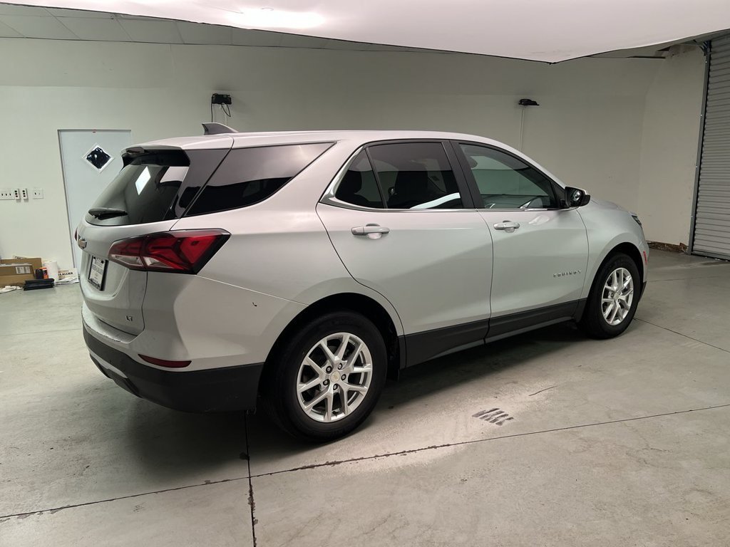 Used 2022 SILVER ICE METALLIC Chevrolet LT image 8