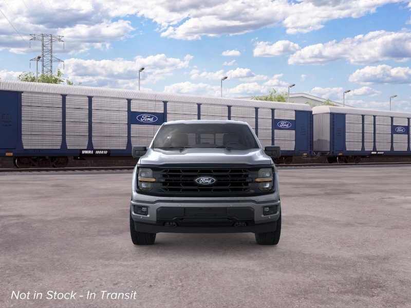 New 2026 Carbonized Gray Metallic Ford XLT image 6