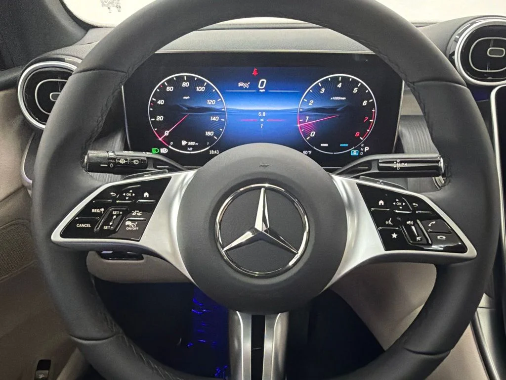 New 2027 Black Mercedes-Benz GLC 300 image 15