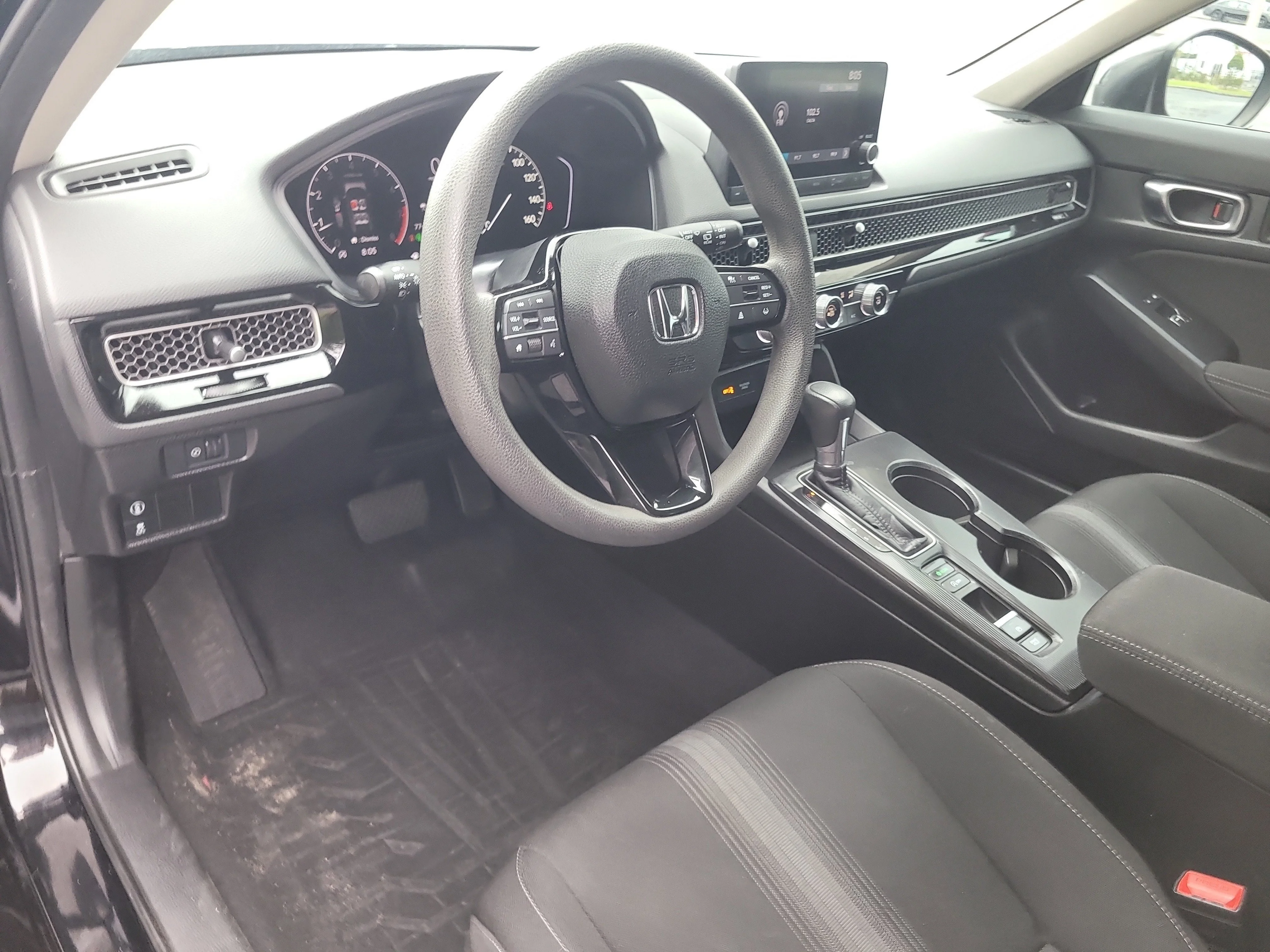 Used 2022  Honda LX image 16