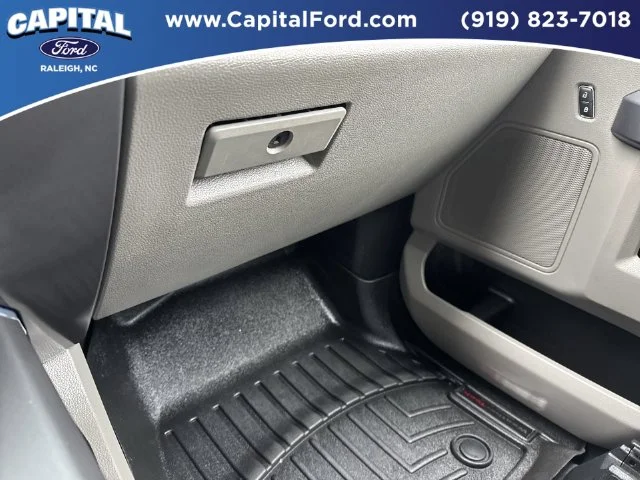 Used 2022 Blue Ford XLT image 27