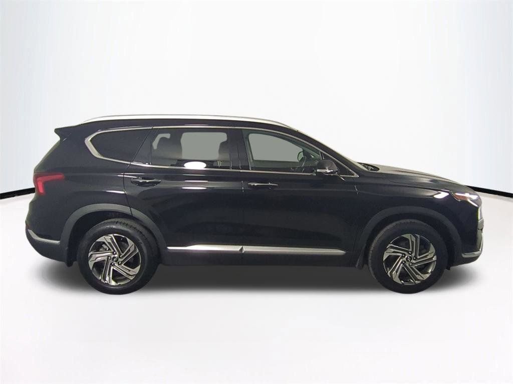 Used 2022 Black Hyundai SEL image 4