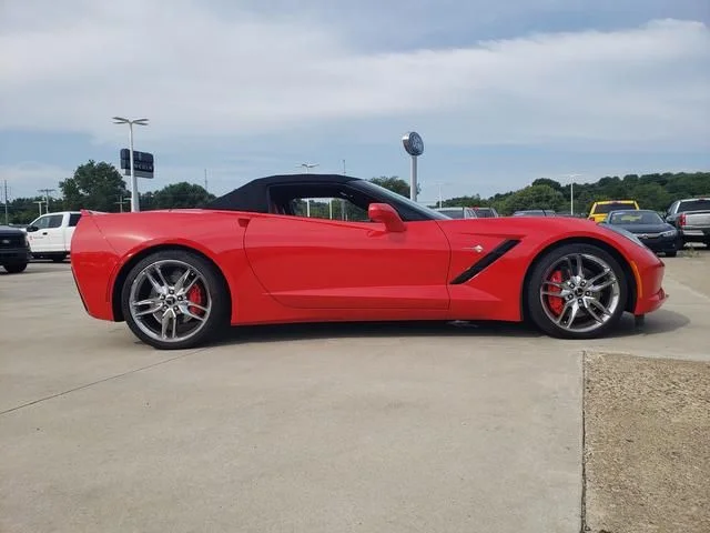 Used 2014 Red Chevrolet Z51 image 3