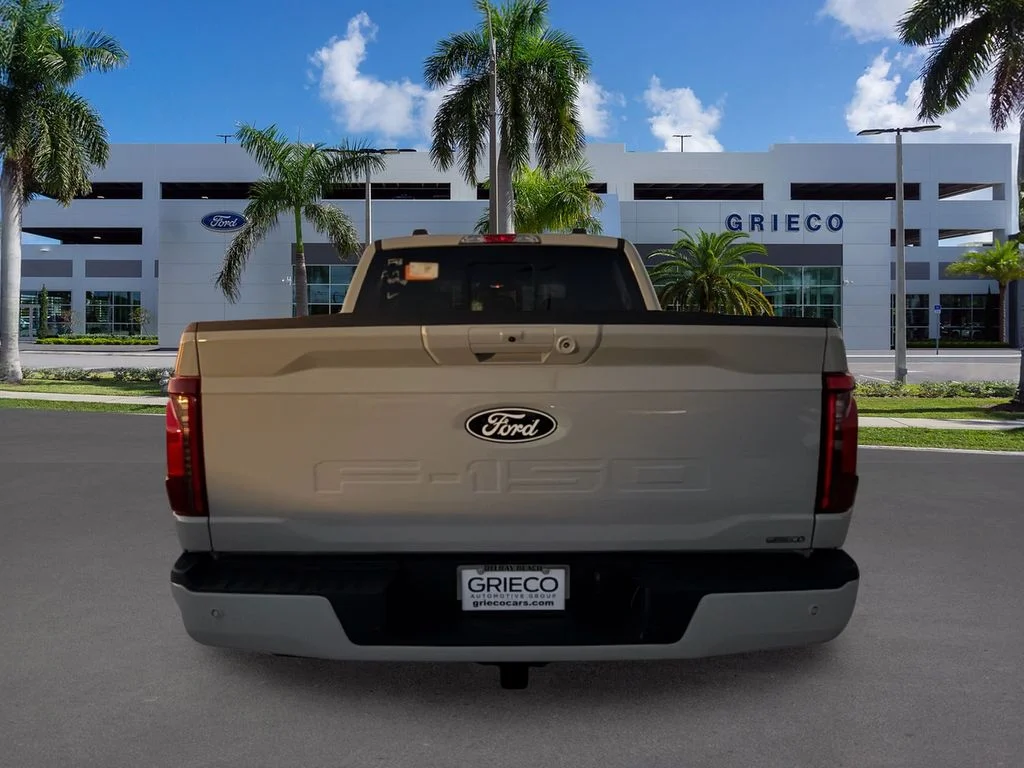 New 2026 Avalanche Ford XLT image 6