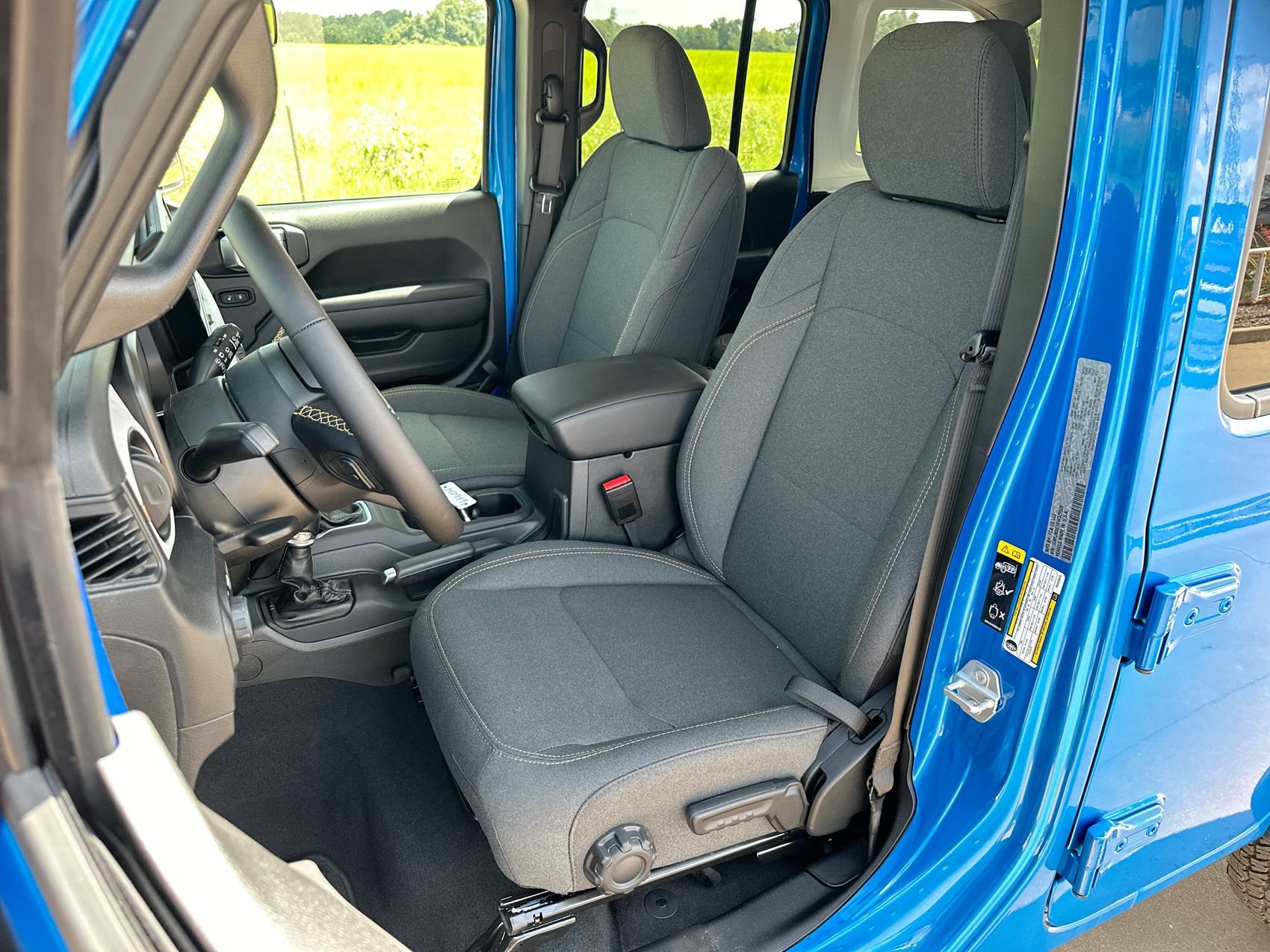 New 2024 Hydro Blue Pearlcoat Jeep Sport S image 11