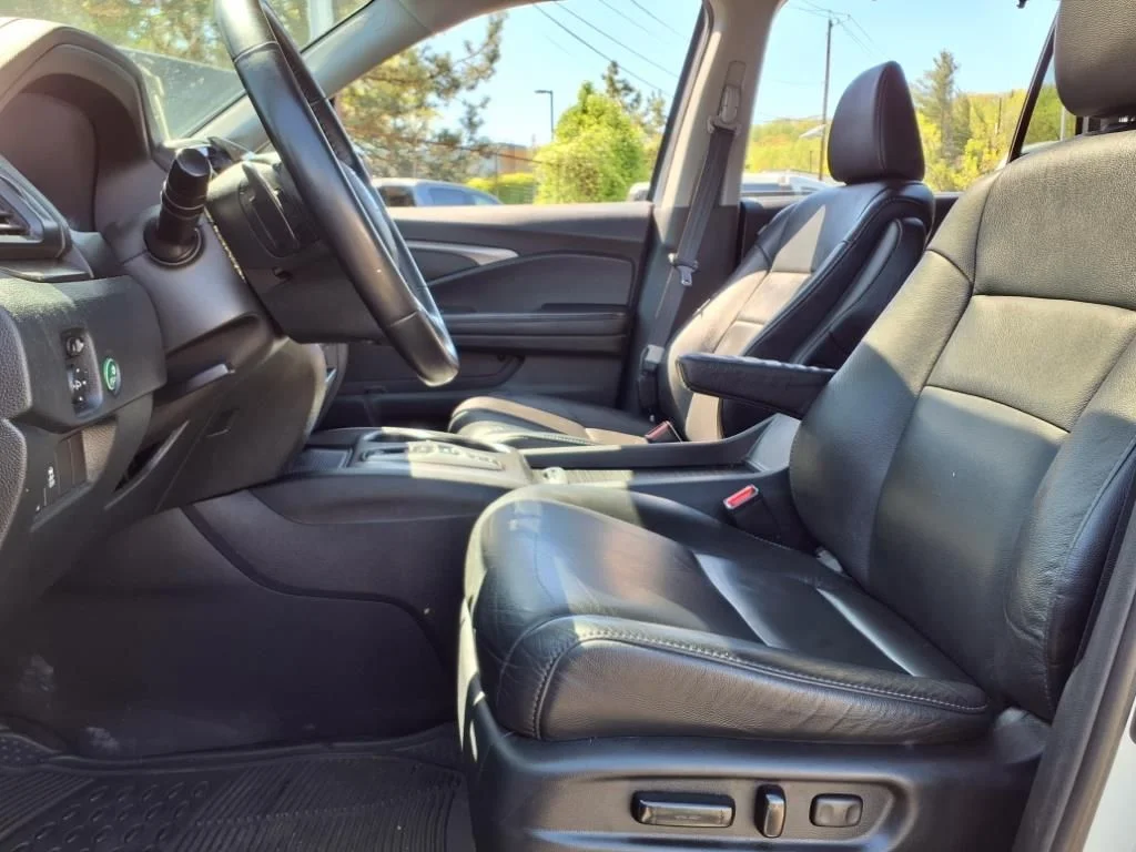2022 Honda Pilot SE - Photo 16