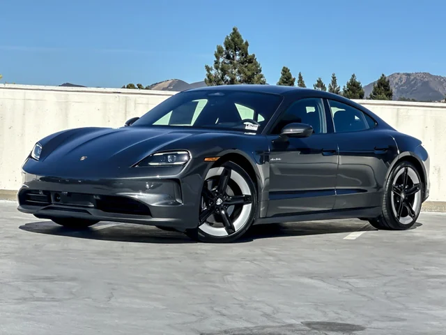 2026 Porsche Taycan 4