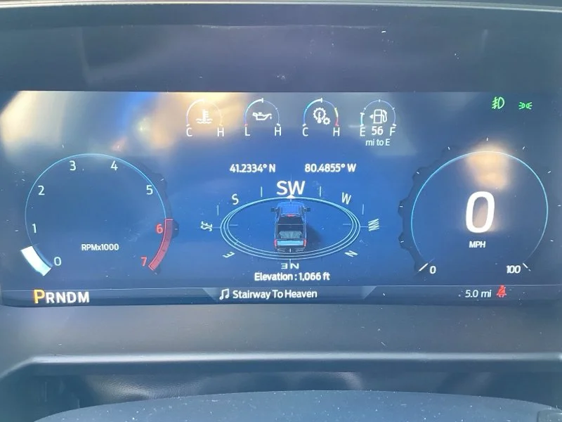 New 2027 Gray Ford Lariat image 41