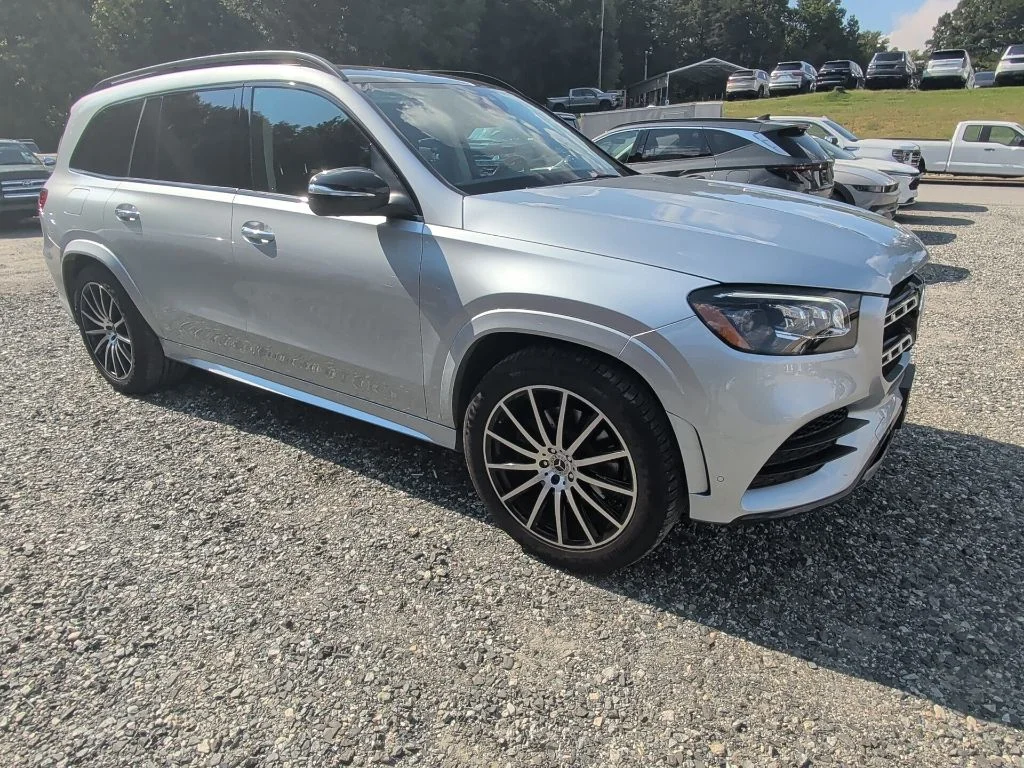 Used 2022  Mercedes-Benz GLS 450 image 8