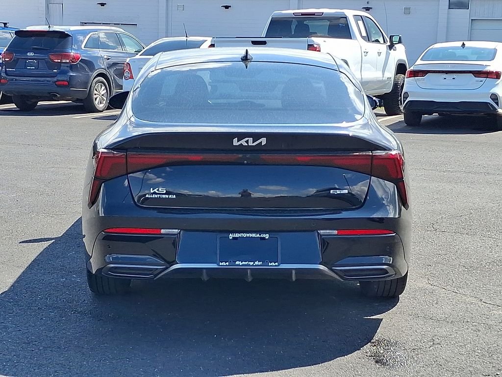 Certified Used 2025 Black Kia GT-Line image 5
