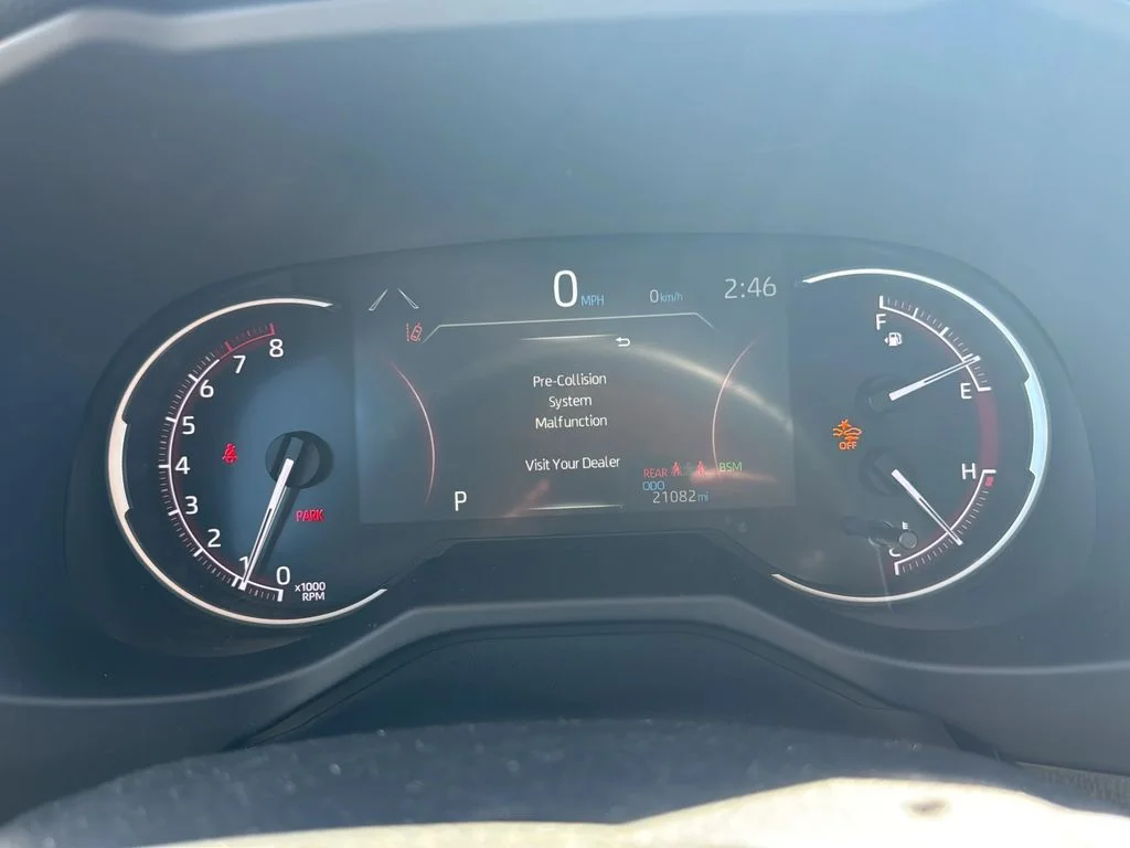 2024 Toyota RAV4 XLE Premium - Photo 14