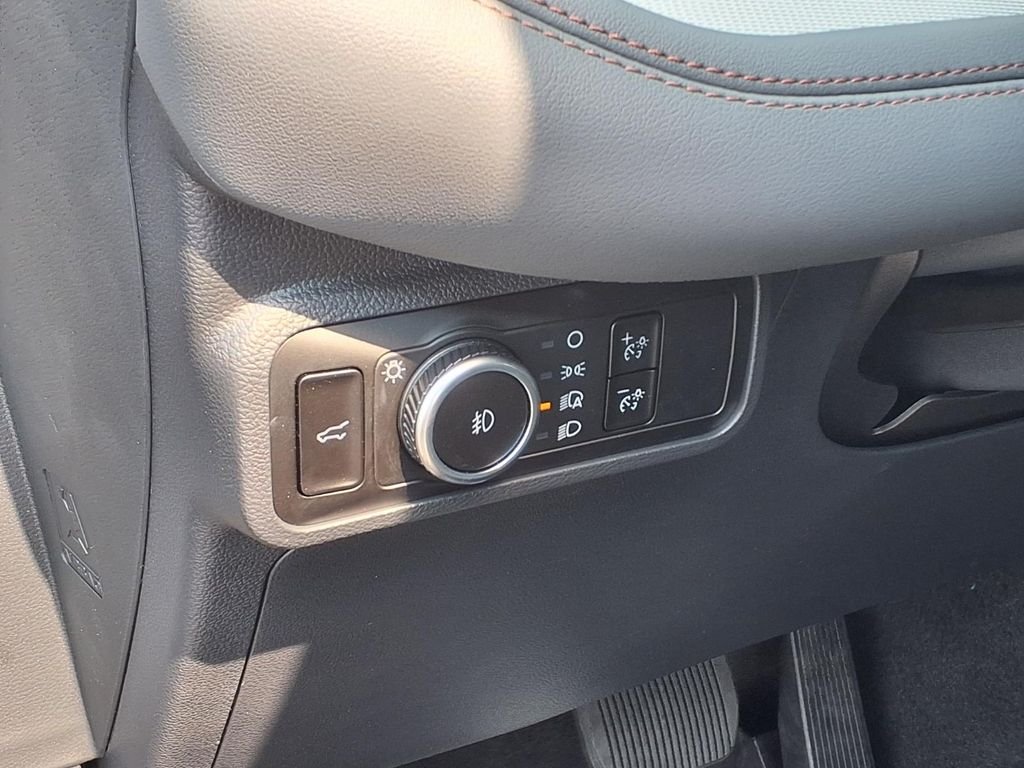 New 2026 Agate Black Metallic Ford Active image 11