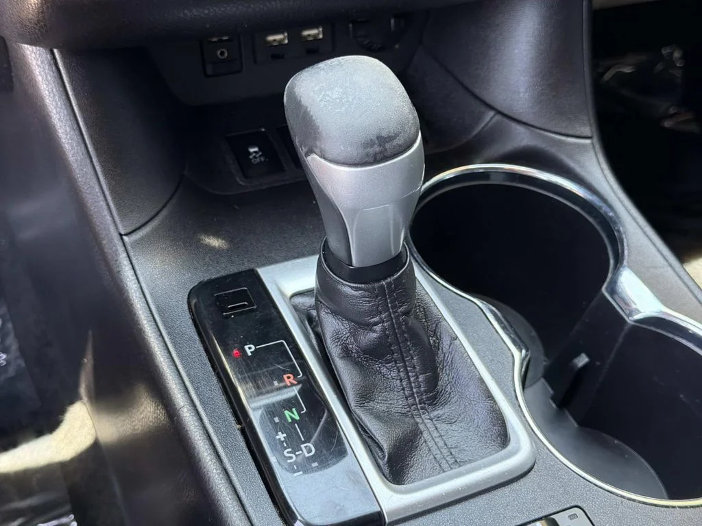 Used 2019 Predawn Gray Mica Toyota Limited image 15