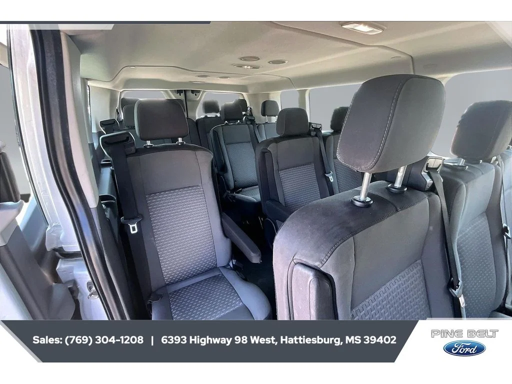 Used 2023 Oxford White Ford XLT image 20