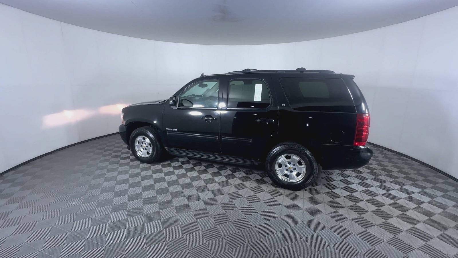 Used 2011 Black Chevrolet LT image 6