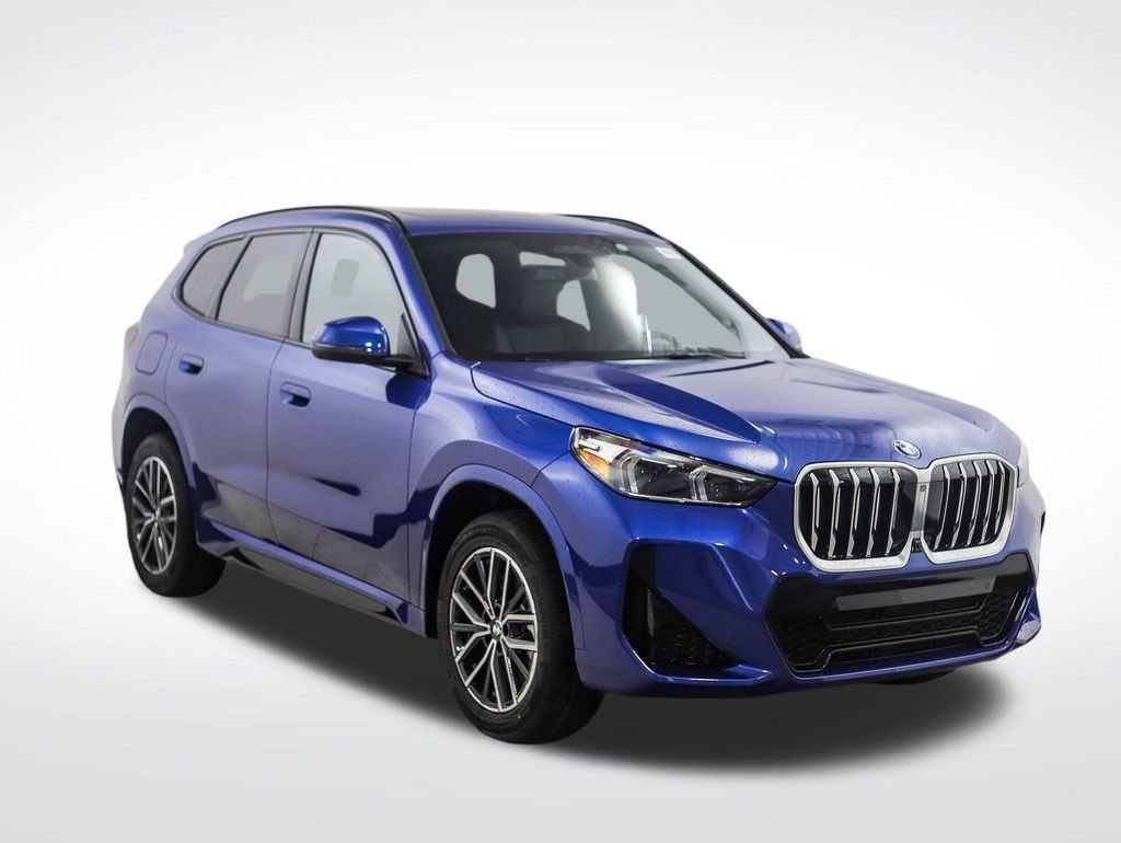 Used 2026 Blue Metallic BMW xDrive28i image 7