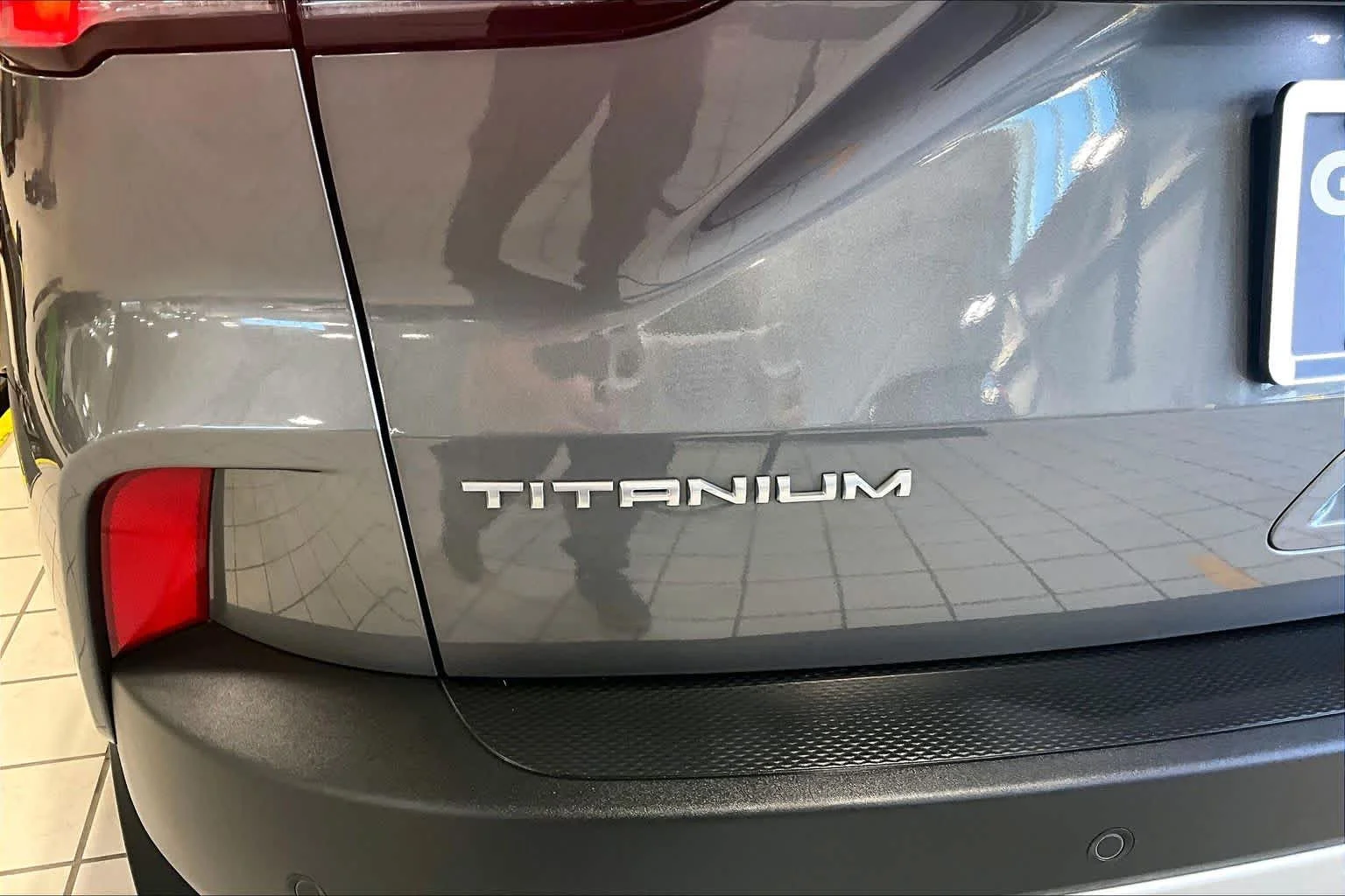 Used 2022 Carbonized Gray Metallic Ford Titanium Plug-In Hybrid image 31