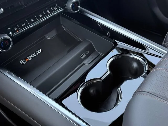 New 2026 Black Chevrolet High Country image 17