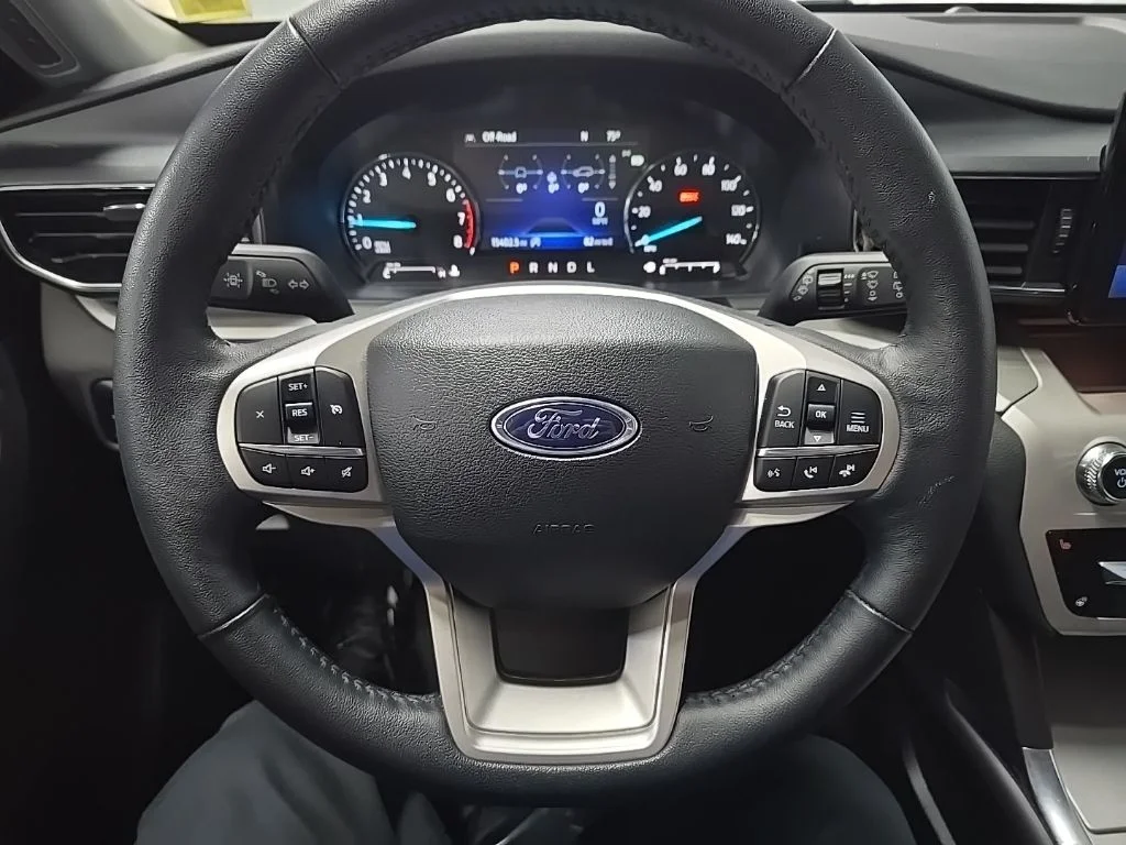 Used 2024 Green Ford XLT image 22