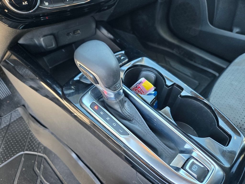 Used 2025 Gray Chevrolet LT image 14