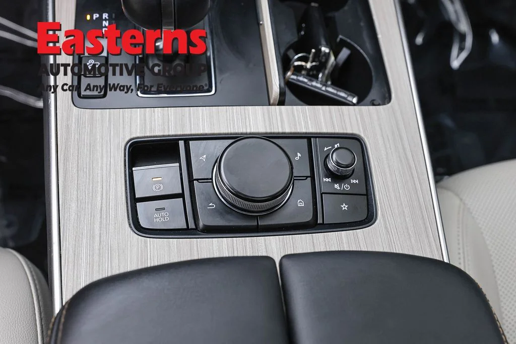 Used 2024 Gray Mazda Preferred image 23