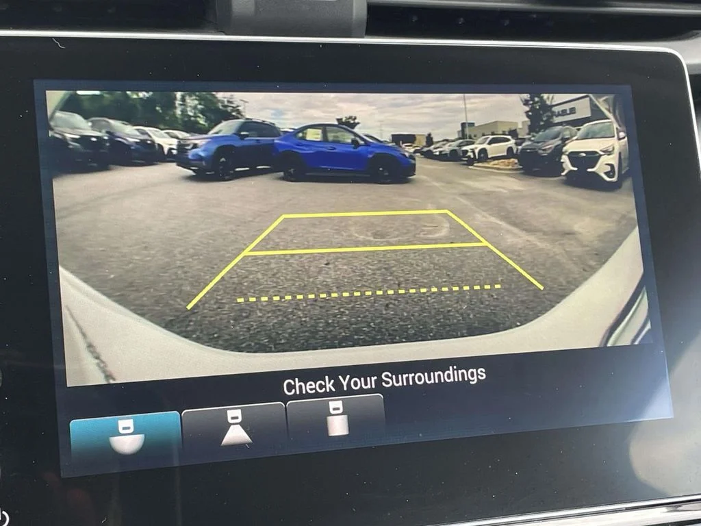 Used 2019 White Orchid Pearl Honda Touring image 19